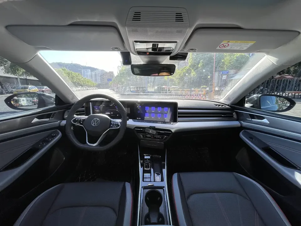 Volkswagen Lamando Lingdu 2024 Lingdu L 280TSI DSG Cool Edition 2024 — thumbnail 4