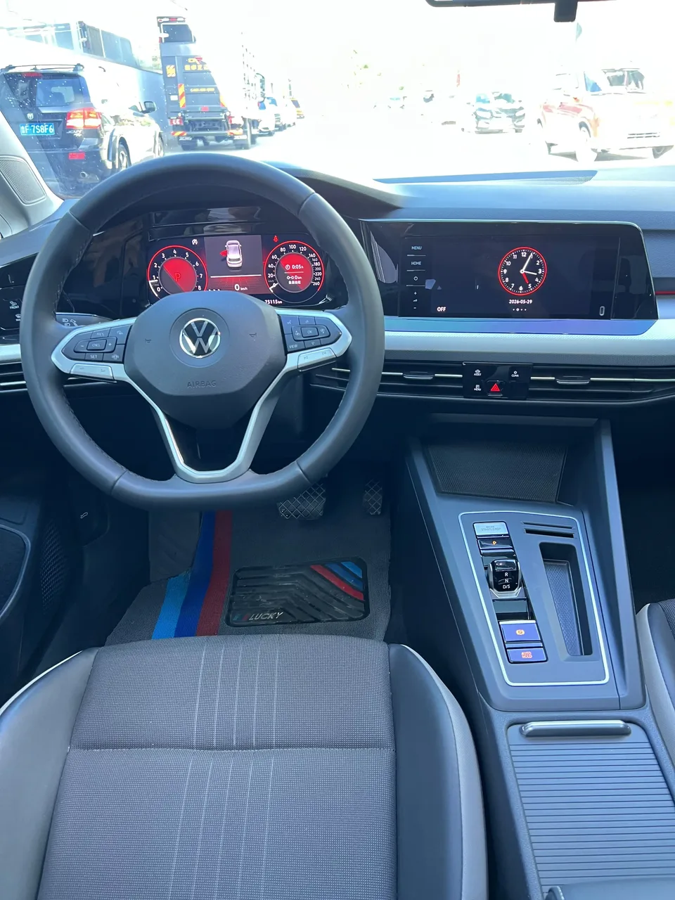 Volkswagen Golf golf 2021 280TSI DSG 30th Anniversary Edition 2022 — thumbnail 3