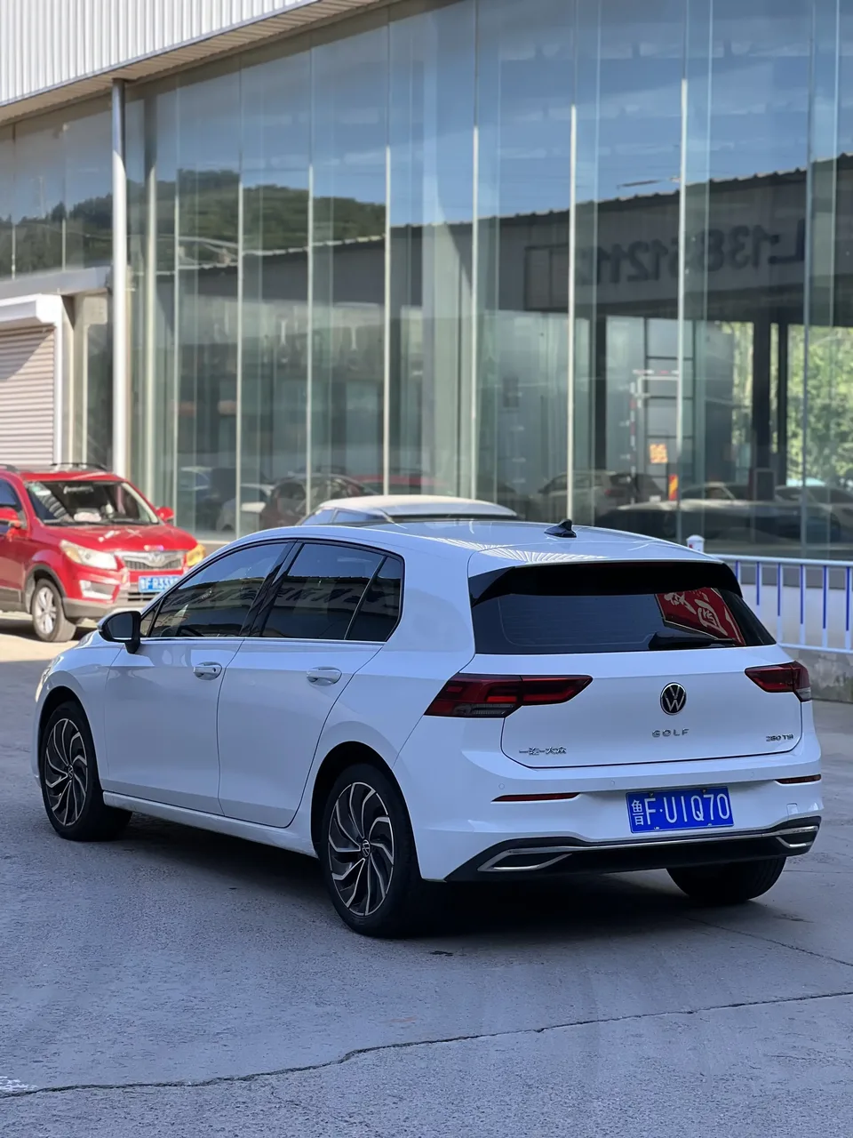 Volkswagen Golf golf 2021 280TSI DSG 30th Anniversary Edition 2022 — thumbnail 4