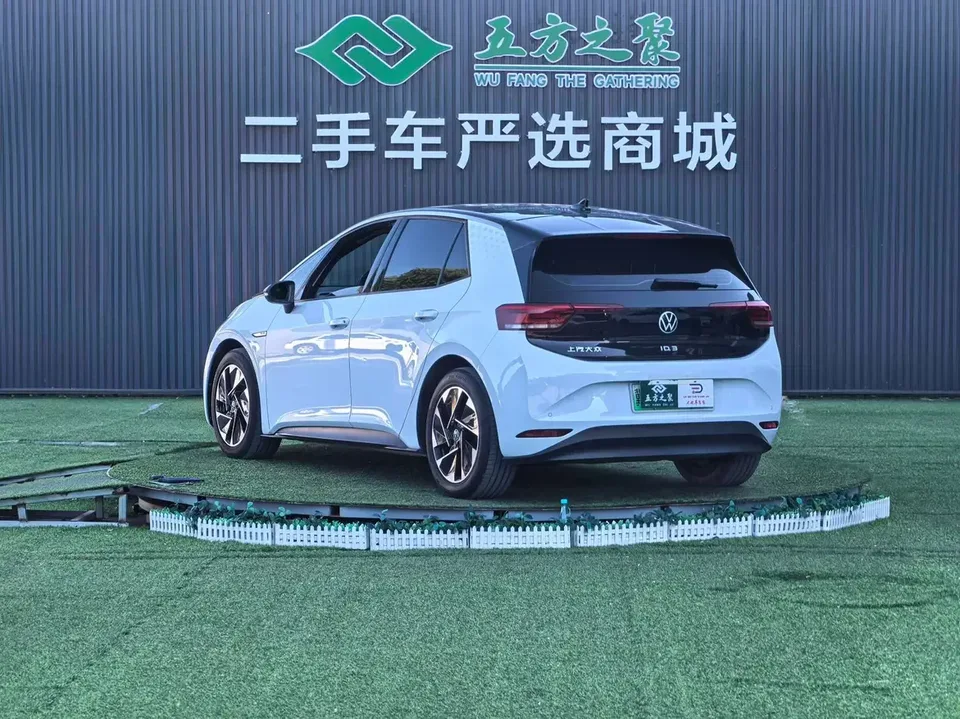 Volkswagen ID.3 Volkswagen ID.3 2023 Pure Smart Edition 2023 — thumbnail 2