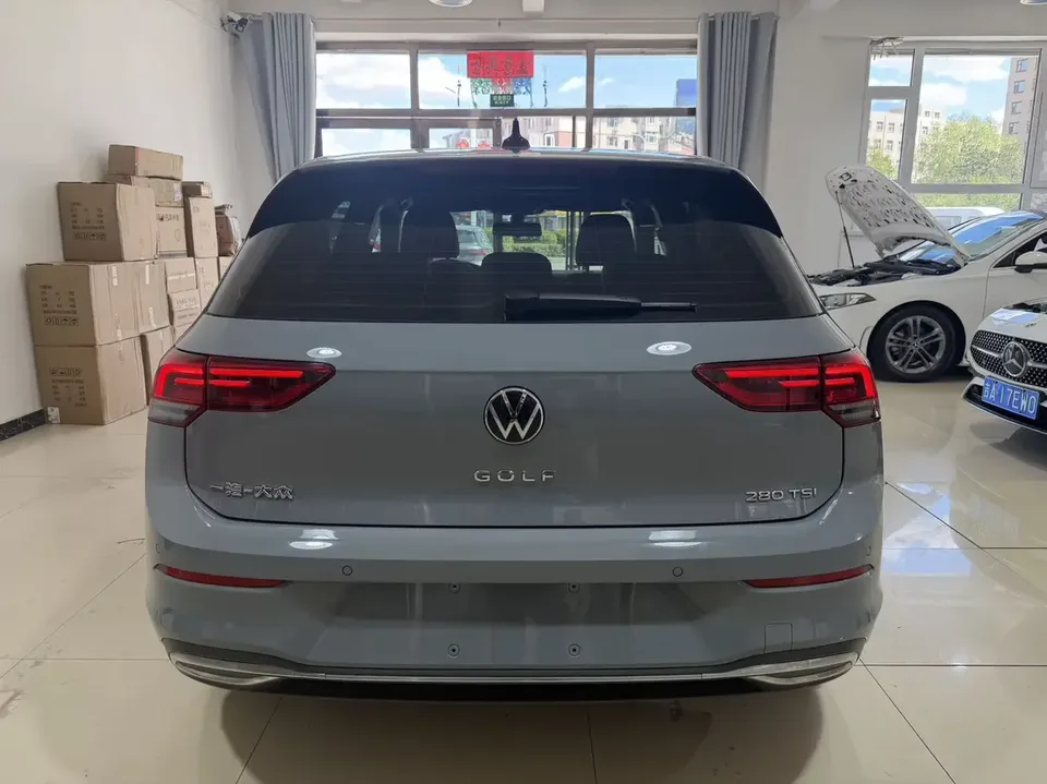 Volkswagen Golf golf 2023 280TSI DSG Pro facelift 2023 — thumbnail 2
