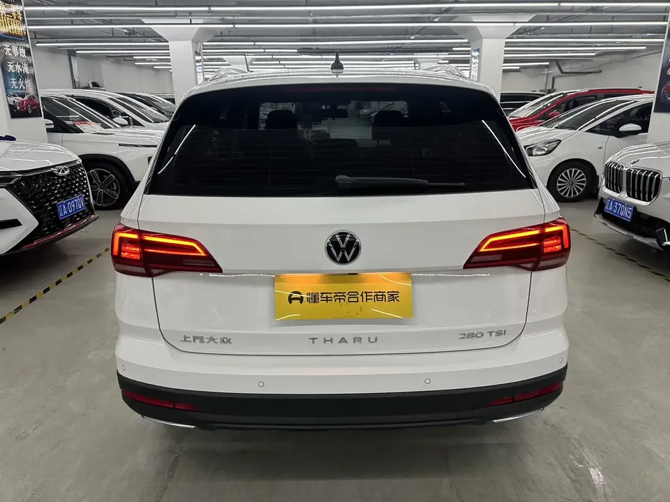 Volkswagen Tharu tuyue 2022 280TSI 2WD Deluxe Edition 2023 — thumbnail 2