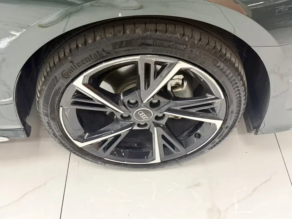 Audi A3 Audi A3 2023 Sportback 35 TFSI Stylish and sporty 2023 — thumbnail 3