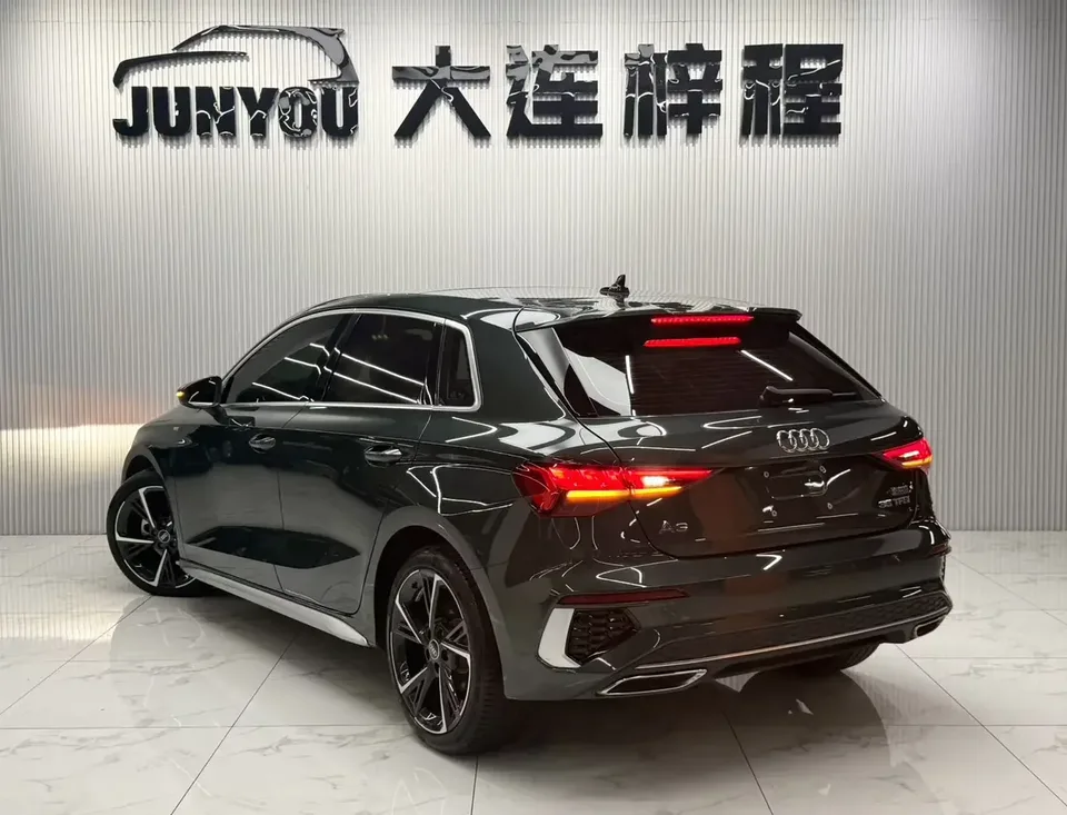 Audi A3 Audi A3 2023 Sportback 35 TFSI Stylish and sporty 2023 — thumbnail 5