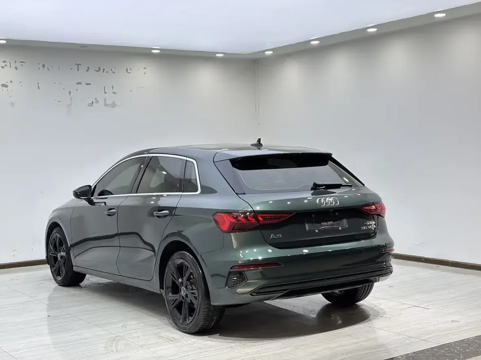 Audi A3 Audi A3 2022 Sportback 35 TFSI Stylish and Elegant 2023 — thumbnail 4