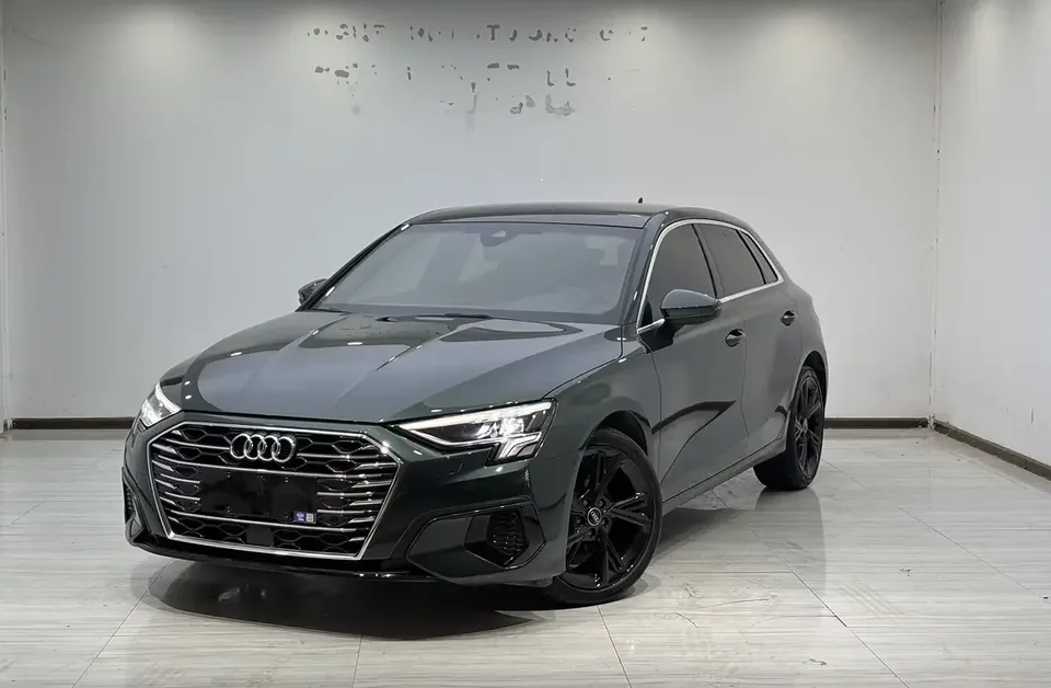 Audi A3 Audi A3 2022 Sportback 35 TFSI Stylish and Elegant 2023 — photo 1, buy with delivery to Moscow
