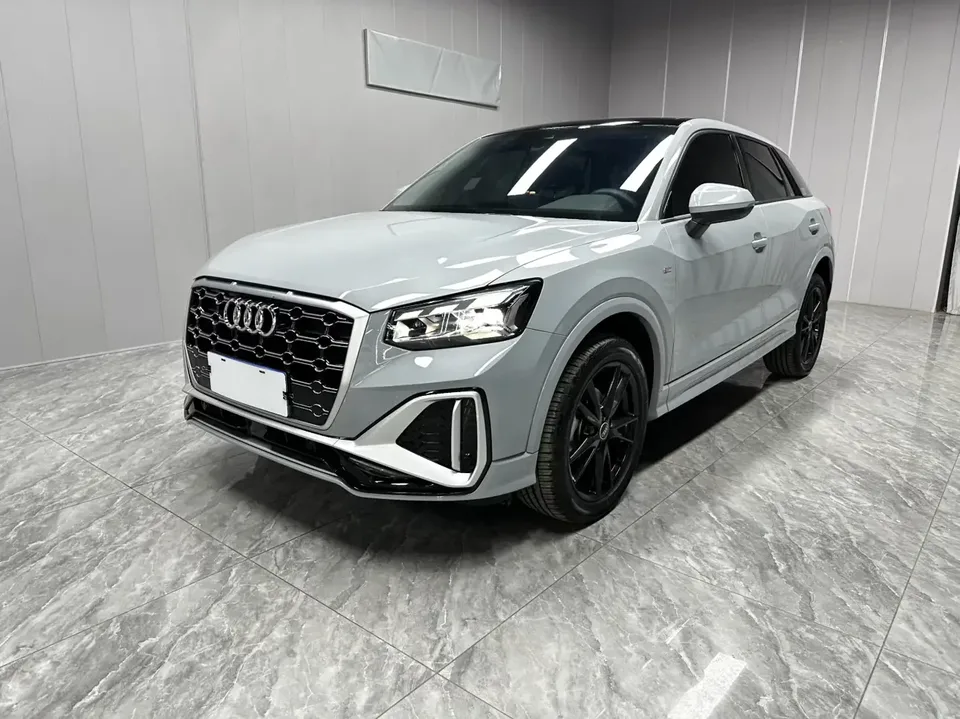 Audi Q2L Audi Q2L 2022 35 TFSI Stylish Dynamic 2023 — photo 1, buy with delivery to Moscow