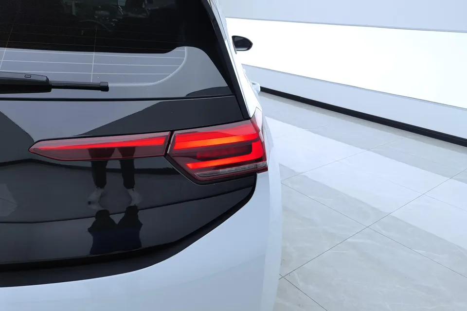 Volkswagen ID.3 Volkswagen ID.3 2023 Upgraded Pure Smart Edition 2024 — thumbnail 2