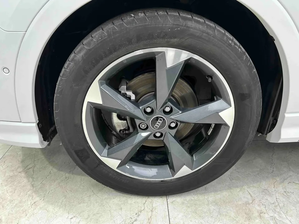 Audi Q3 Audi Q3 2022 35 TFSI Stylish Dynamic 2022 — thumbnail 4