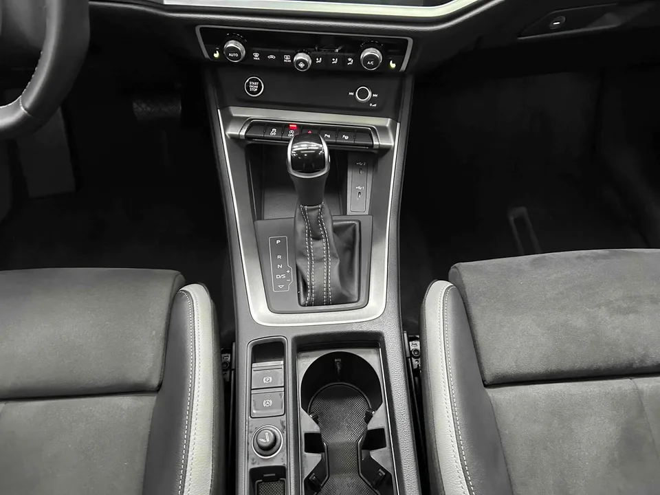 Audi Q3 Audi Q3 2022 35 TFSI Stylish Dynamic 2022 — thumbnail 5