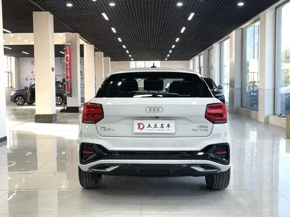 Audi Q2L Audi Q2L 2022 35 TFSI Stylish Dynamic 2023 — thumbnail 2