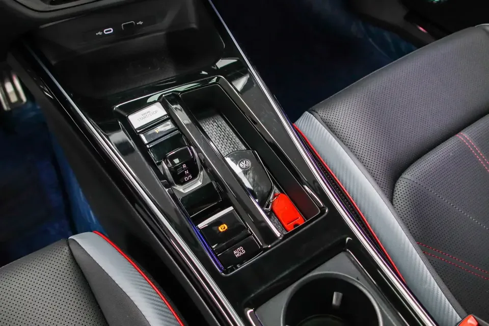 Volkswagen Lamando Lingdu 2023 Lingdu L 280TSI DSG Cool Edition 2023 — thumbnail 5