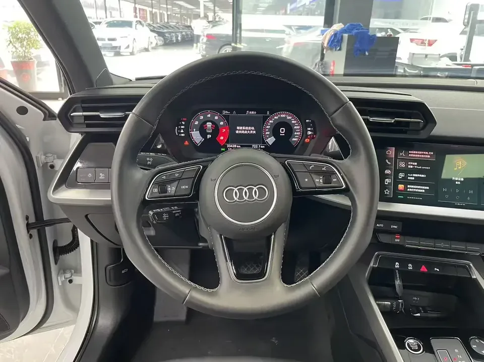 Audi A3 Audi A3 2023 A3L Limousine 35 TFSI facelift: stylish and sporty 2023 — thumbnail 4