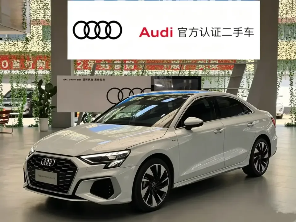 Audi A3 Audi A3 2023 A3L Limousine 35 TFSI facelift: stylish and sporty 2024 — photo 1, buy with delivery to Moscow