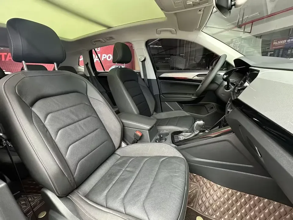 Volkswagen Tayron Tanyue 2022 280TSI 2WD Luxury Smart Edition 2022 — thumbnail 5
