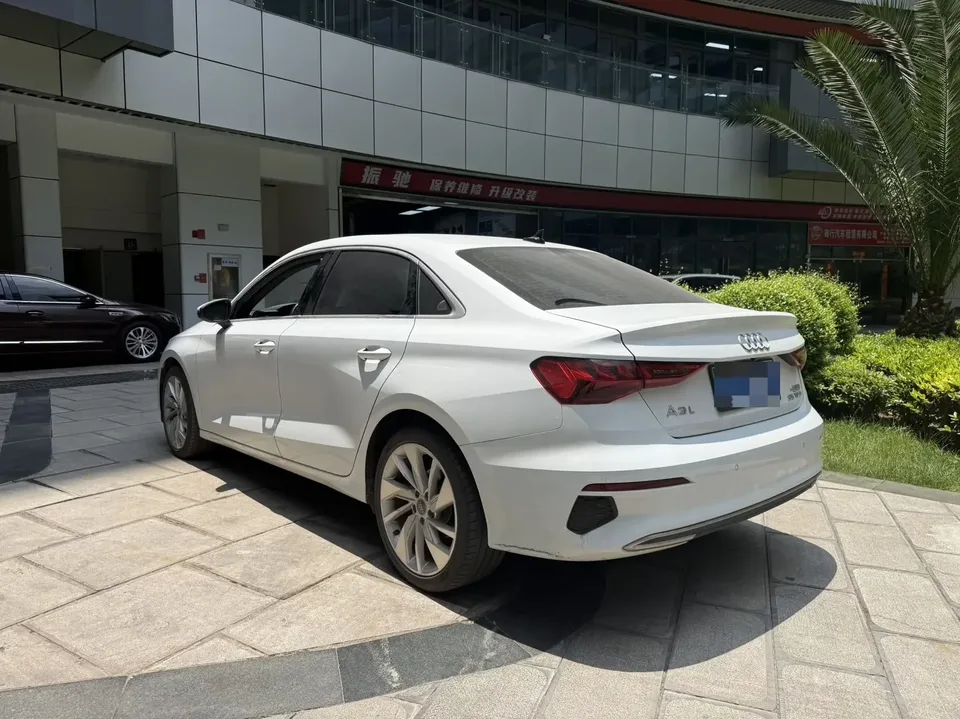 Audi A3 Audi A3 2021 A3L Limousine 35 TFSI Luxury Elegance 2022 — thumbnail 4