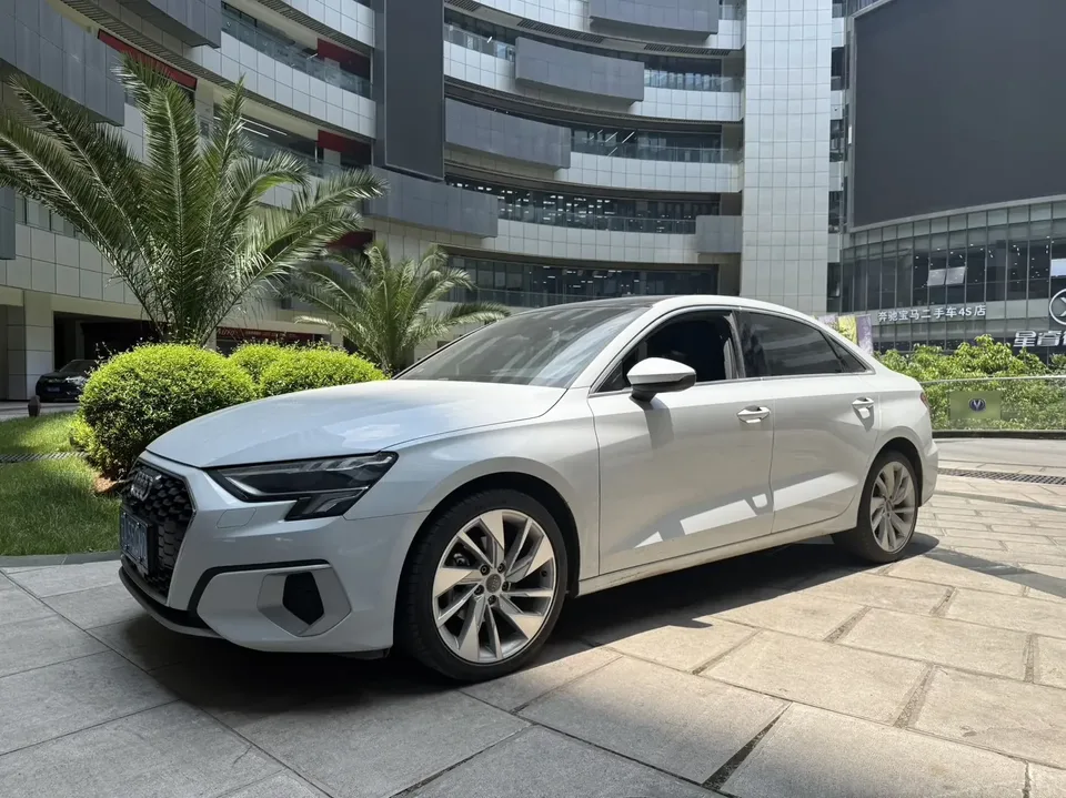 Audi A3 Audi A3 2021 A3L Limousine 35 TFSI Luxury Elegance 2022 — photo 1, buy with delivery to Moscow