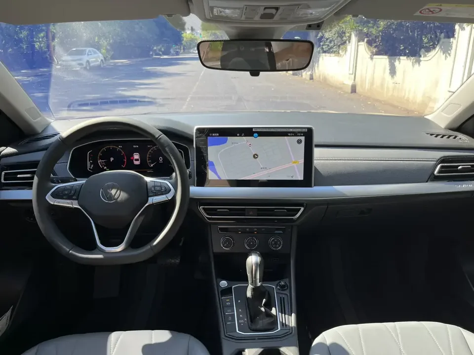 Volkswagen Lavida Lavida 2023 Modified 1.5L Automatic 5 million version 2024 — thumbnail 3