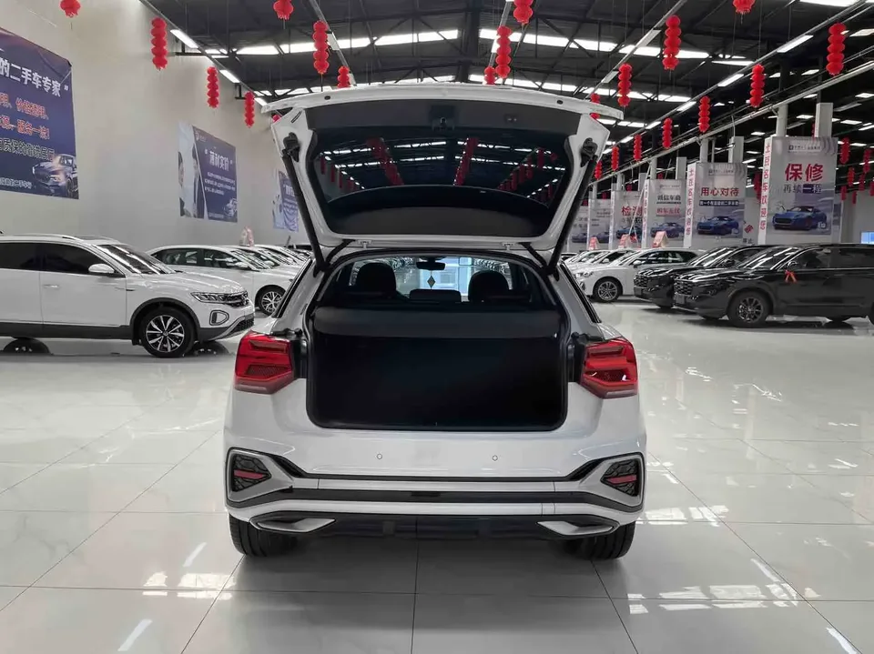 Audi Q2L Audi Q2L 2022 35 TFSI Luxury Dynamic 2023 — thumbnail 4