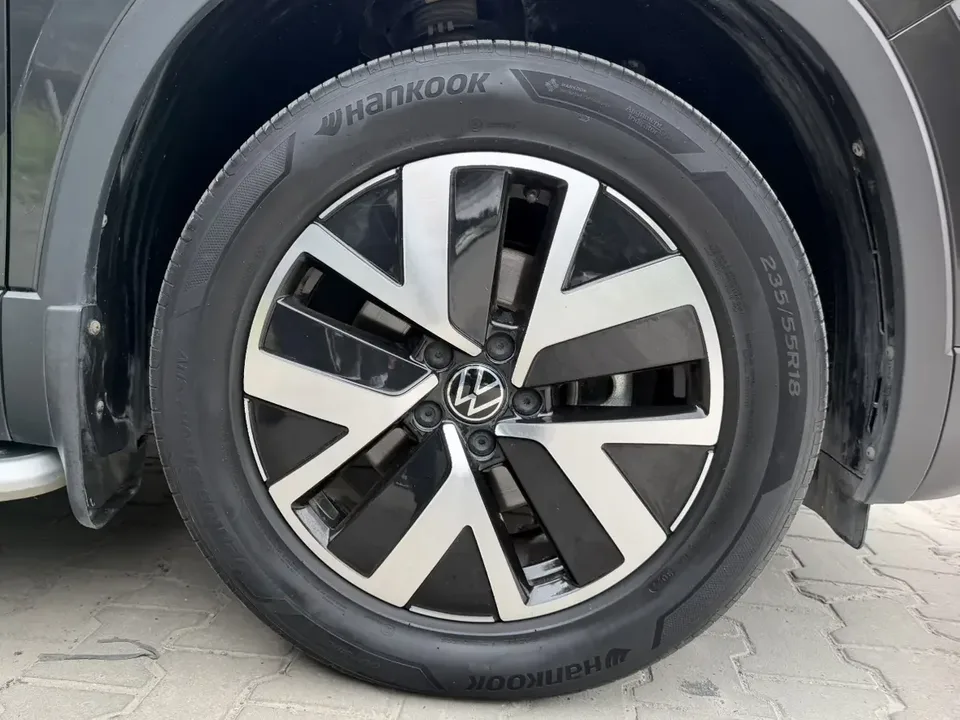 Volkswagen Tayron Tanyue 2023 280TSI 2WD Luxury Plus Advanced Edition 2022 — thumbnail 4