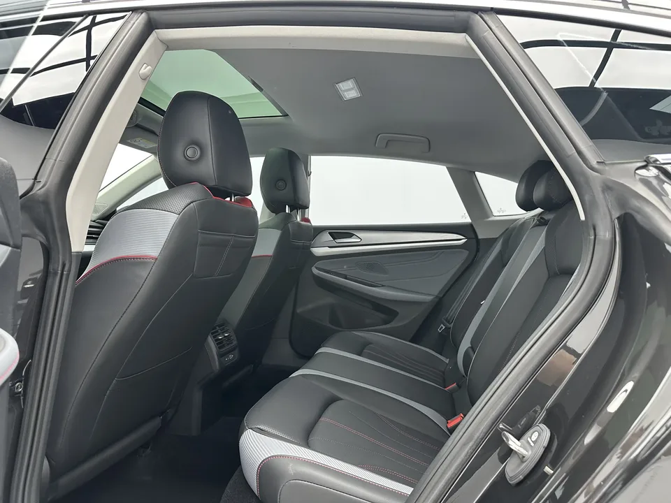 Volkswagen Lamando Lingdu 2023 Lingdu L 280TSI DSG Cool Edition 2023 — thumbnail 5
