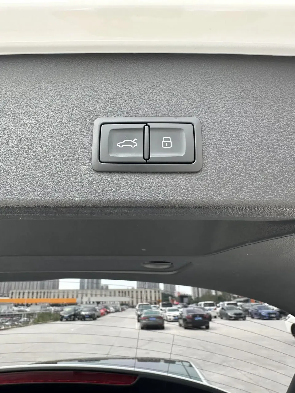Audi Q2L Audi Q2L 2022 35 TFSI Stylish Dynamic 2022 — thumbnail 3