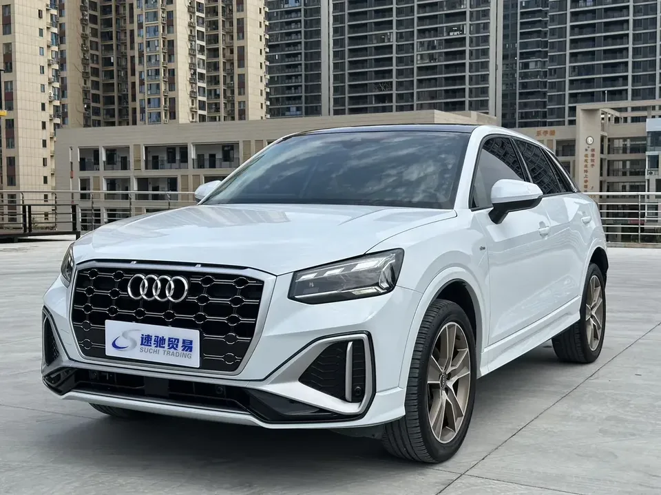 Audi Q2L Audi Q2L 2022 35 TFSI Stylish Dynamic 2022 — photo 1, buy with delivery to Moscow