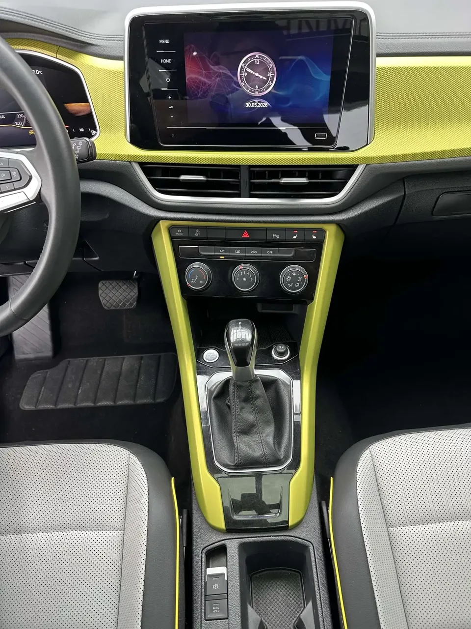 Volkswagen T-Roc TANG 2023 280TSI DSG Time Edition 2023 — thumbnail 4