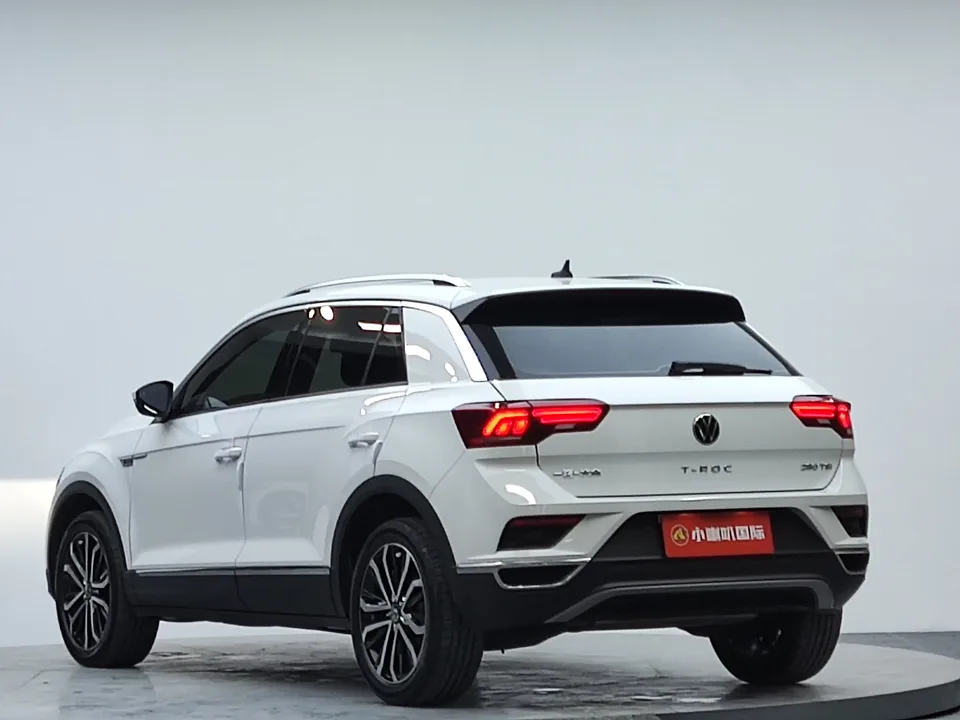 Volkswagen T-Roc TANG 2022 280TSI DSG 2WD Comfort PLUS 2022 — thumbnail 2