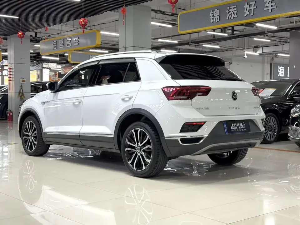 Volkswagen T-Roc TANG 2022 280TSI DSG 2WD Comfort PLUS 2022 — thumbnail 4