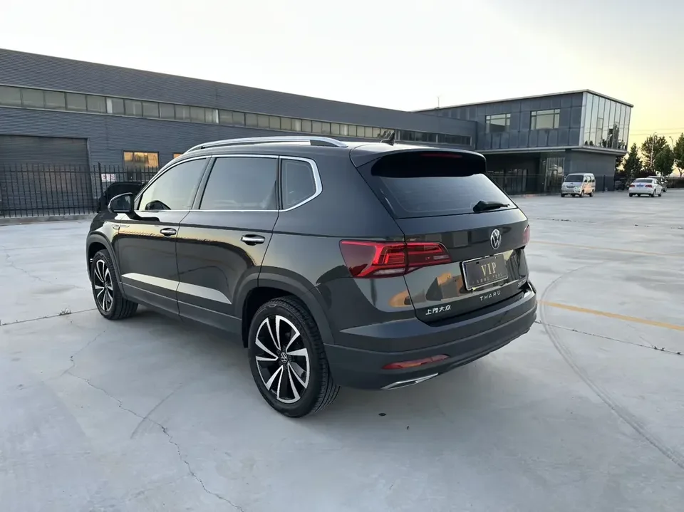 Volkswagen Tharu tuyue 2022 280TSI 2WD Deluxe Edition 2022 — thumbnail 2