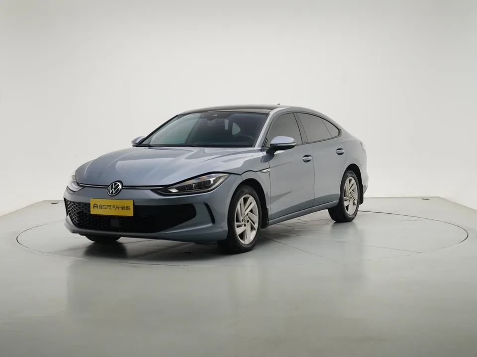 Volkswagen Lamando Lingdu 2023 Lingdu L 280TSI DSG Hot Edition 2023 — photo 1, buy with delivery to Moscow
