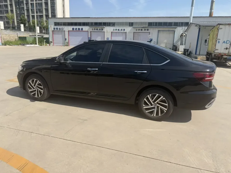 Volkswagen Lavida Lavida 2026 1.5L Automatic 5 Million Edition 2026 — thumbnail 4