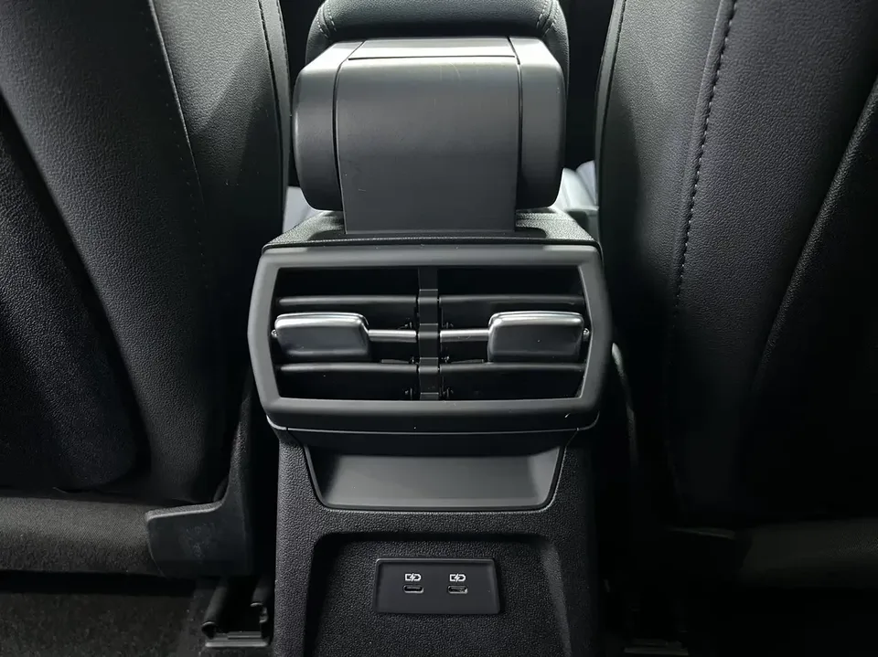 Audi A3 Audi A3 2023 A3L Limousine 35 TFSI facelift: stylish and sporty 2023 — thumbnail 3