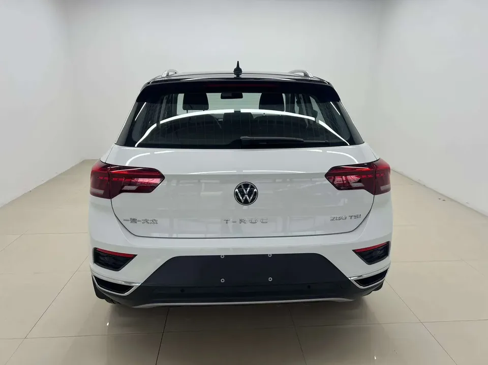 Volkswagen T-Roc TANG 2022 280TSI DSG 2WD Comfort PLUS 2022 — thumbnail 2