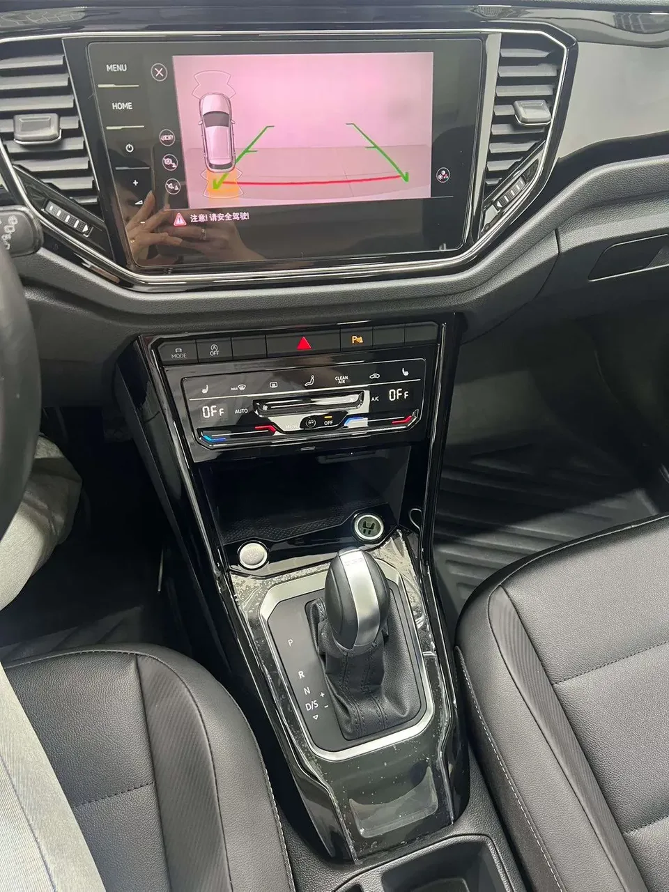 Volkswagen T-Roc TANG 2022 280TSI DSG 2WD Comfort PLUS 2022 — thumbnail 4