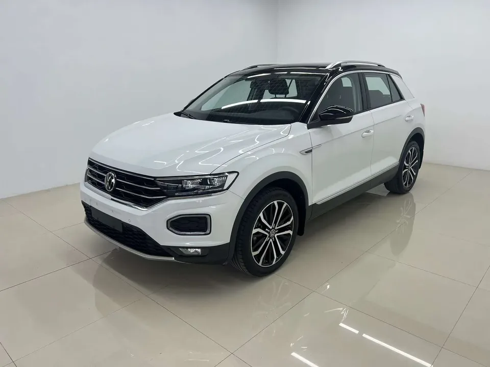 Volkswagen T-Roc TANG 2022 280TSI DSG 2WD Comfort PLUS 2022 — photo 1, buy with delivery to Moscow