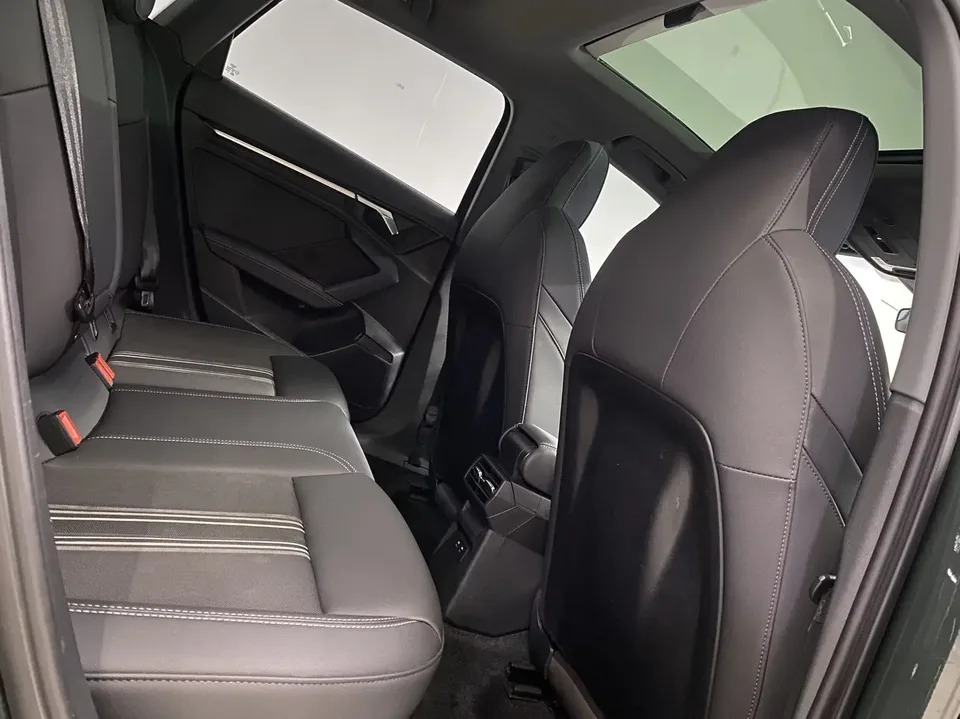 Audi A3 Audi A3 2023 Sportback 35 TFSI Stylish and sporty 2023 — thumbnail 5