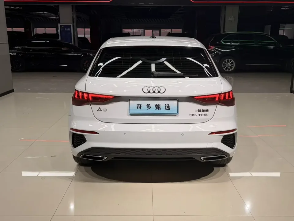 Audi A3 Audi A3 2022 Sportback 35 TFSI Stylish and sporty 2022 — thumbnail 2