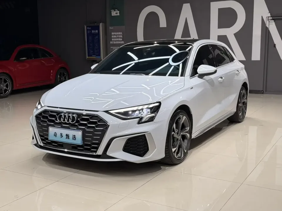 Audi A3 Audi A3 2022 Sportback 35 TFSI Stylish and sporty 2022 — photo 1, buy with delivery to Moscow