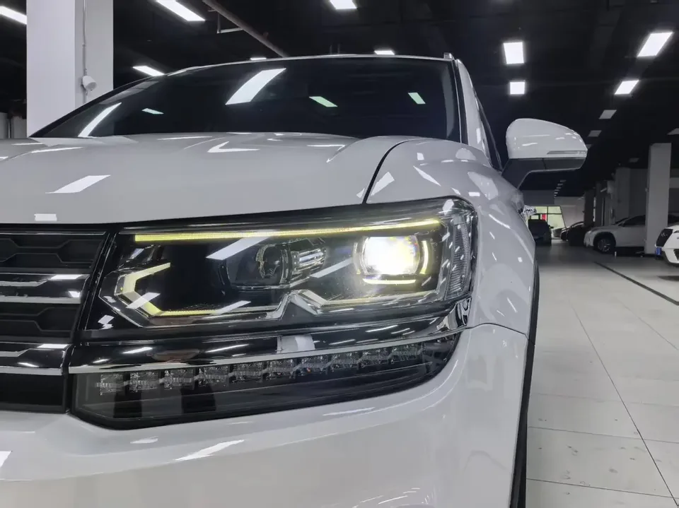 Volkswagen Tharu tuyue 2022 280TSI 2WD Deluxe Edition 2022 — thumbnail 3
