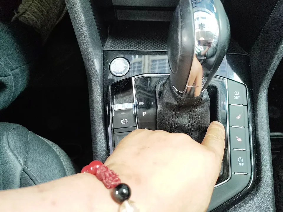 Volkswagen Tharu tuyue 2021 280TSI 2WD Comfort Edition 2022 — thumbnail 3