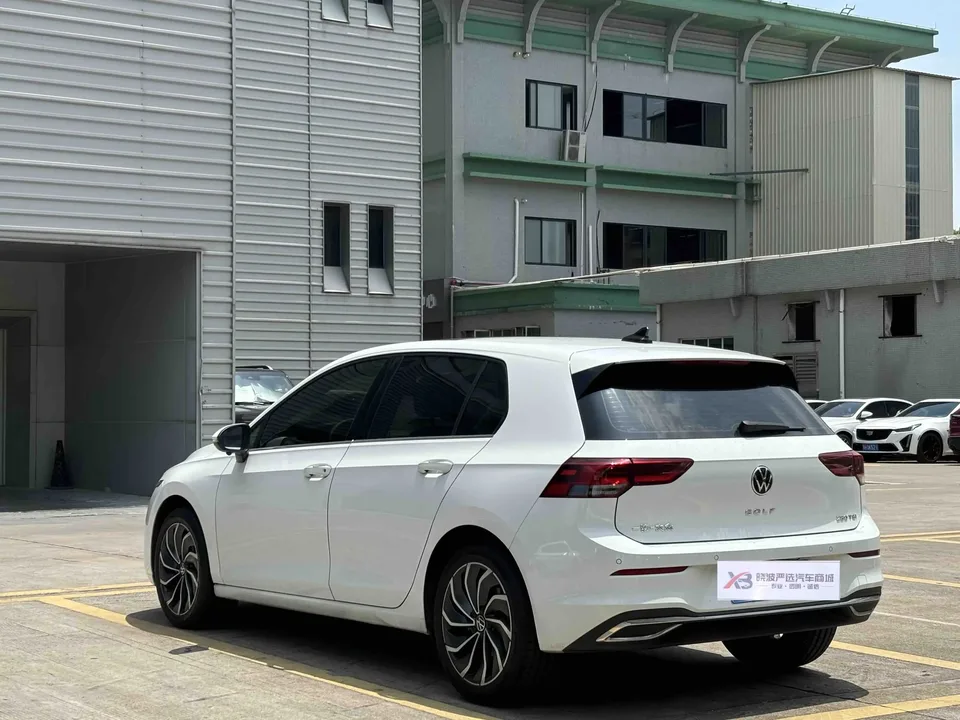 Volkswagen Golf golf 2023 280TSI DSG Pro facelift 2023 — thumbnail 5