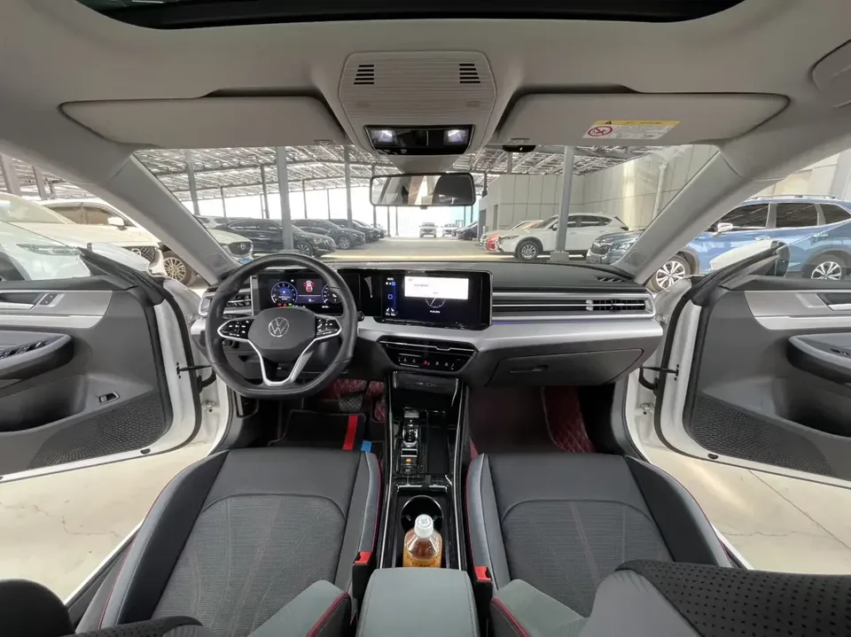 Volkswagen Lamando Lingdu 2023 Lingdu L 280TSI DSG Cool Edition 2023 — thumbnail 4