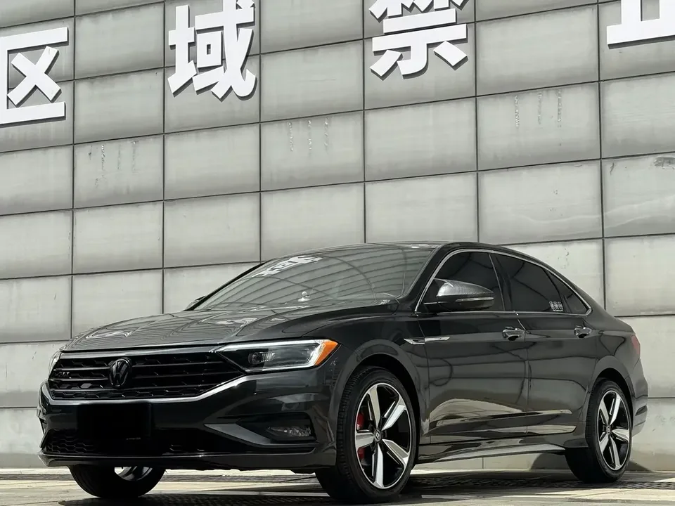 Volkswagen Sagitar Sagitar 2020 280TSI DSG Luxury National VI 2022 — photo 1, buy with delivery to Moscow