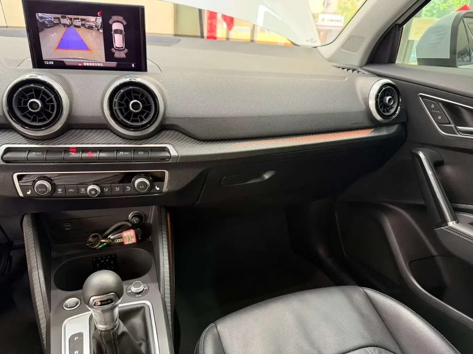 Audi Q2L Audi Q2L 2022 35 TFSI Stylish Dynamic 2023 — thumbnail 3