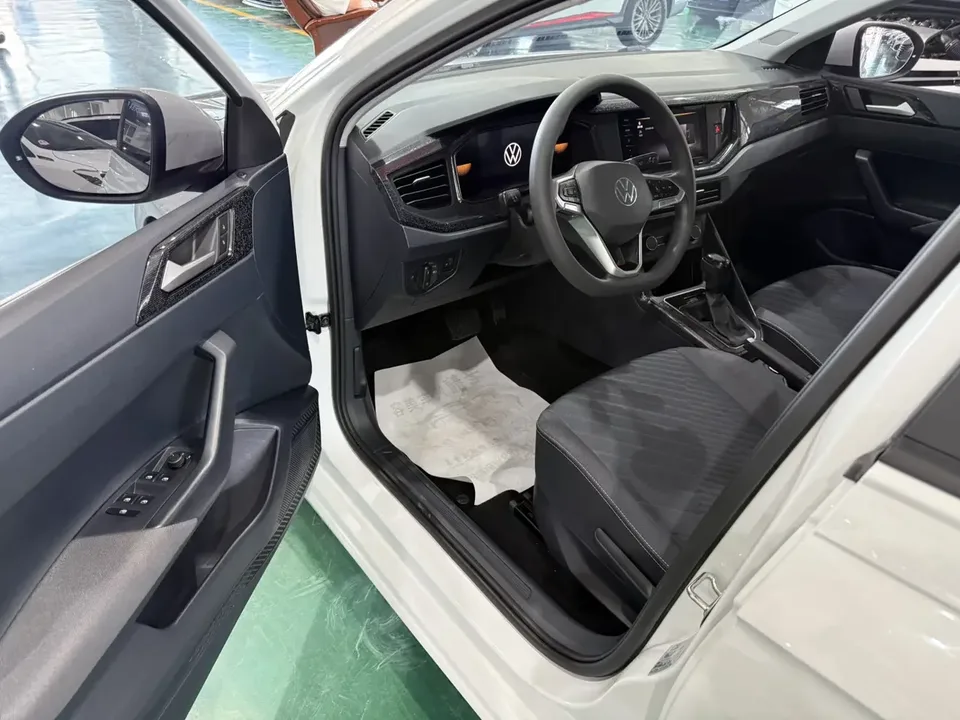 Volkswagen Lavida Lavida 2023 New 1.5L Automatic New Edition 2023 — thumbnail 4