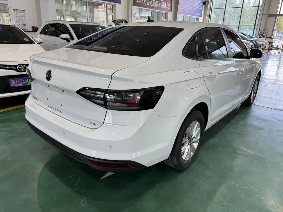 Volkswagen Lavida Lavida 2023 New 1.5L Automatic New Edition 2023 — thumbnail 5