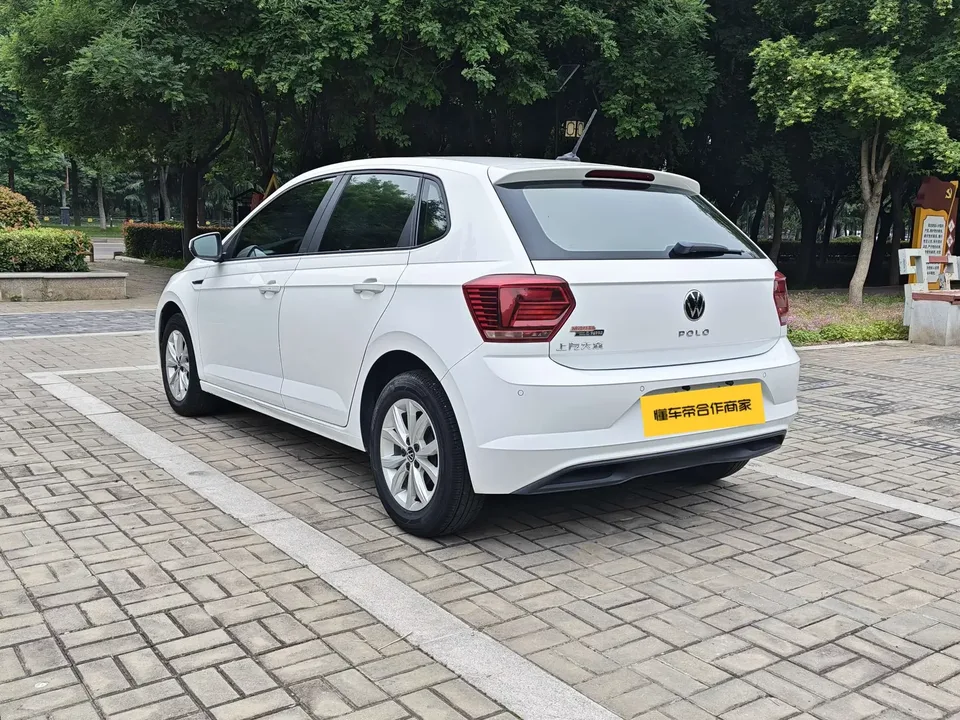 Volkswagen Polo Polo 2023 Modified Plus 1.5L Automatic Colorful Technology Edition 2023 — thumbnail 2