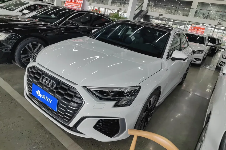 Audi A3 Audi A3 2022 A3L Limousine 35 TFSI Stylish Sports 2023 — photo 1, buy with delivery to Moscow